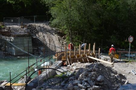 GRADNJA MOSTU ČREŠNJICA V SOČI 6